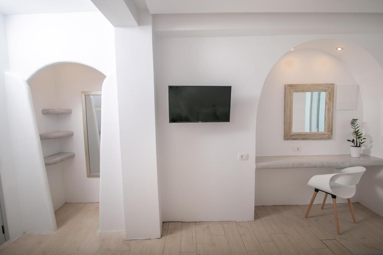 אויה Sensia Luxury Studio With Hot Tub מראה חיצוני תמונה